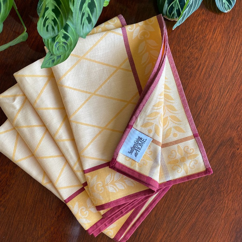 Southern Living At Home Napkins Set of 4, Siena